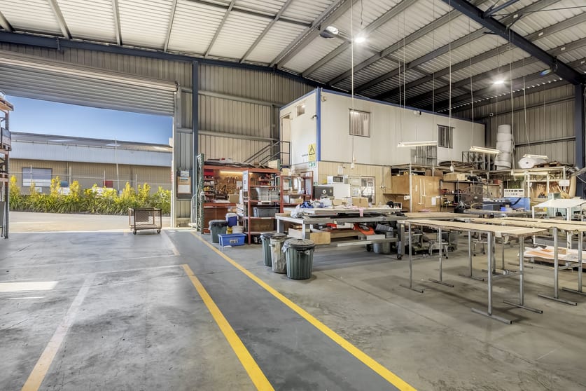 Click to view all images 68 Ingleston Road Tingalpa QLD 4173 - Image 3