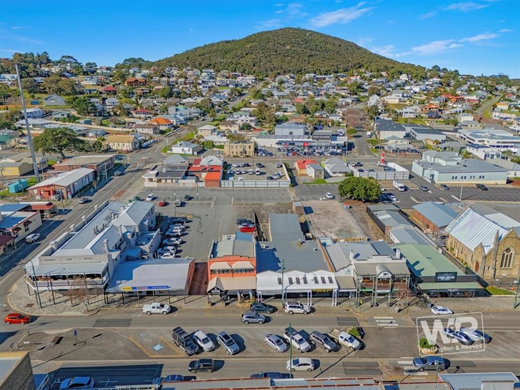 Click to view all images 190 York Street Albany WA 6330 - Image 3