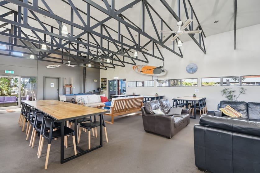Click to view all images 98 Tasman Highway Swansea TAS 7190 - Image 3