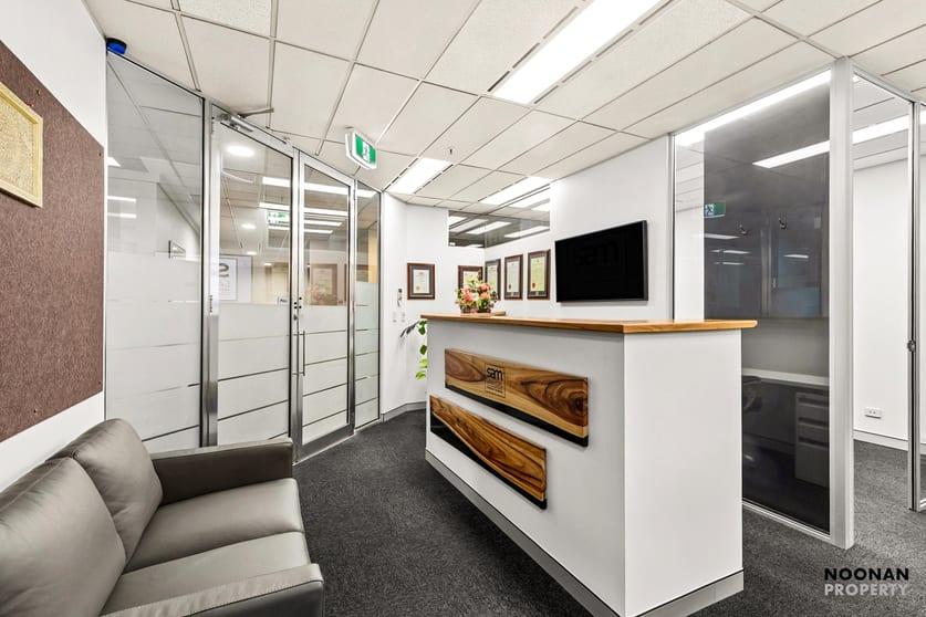 Click to view all images 209/111 Harrington Street Sydney NSW 2000 - Image 4