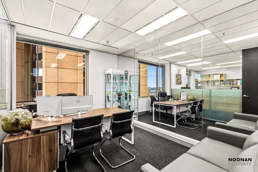 Click to view all images 209/111 Harrington Street Sydney NSW 2000 - Image 5