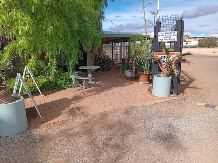Click to view all images 2001 Hutchison Street Coober Pedy SA 5723 - Image 3