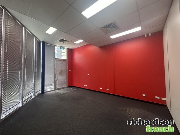 8/879 Springvale Road Mulgrave VIC 3170 - Image 3
