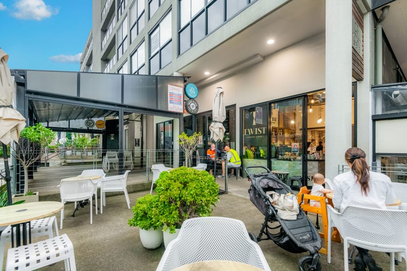 1/23 Howard Avenue Dee Why NSW 2099 - Image 2