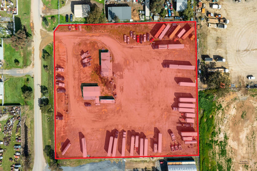 Click to view all images 8-16 Gibson Place Howlong NSW 2643 - Image 1