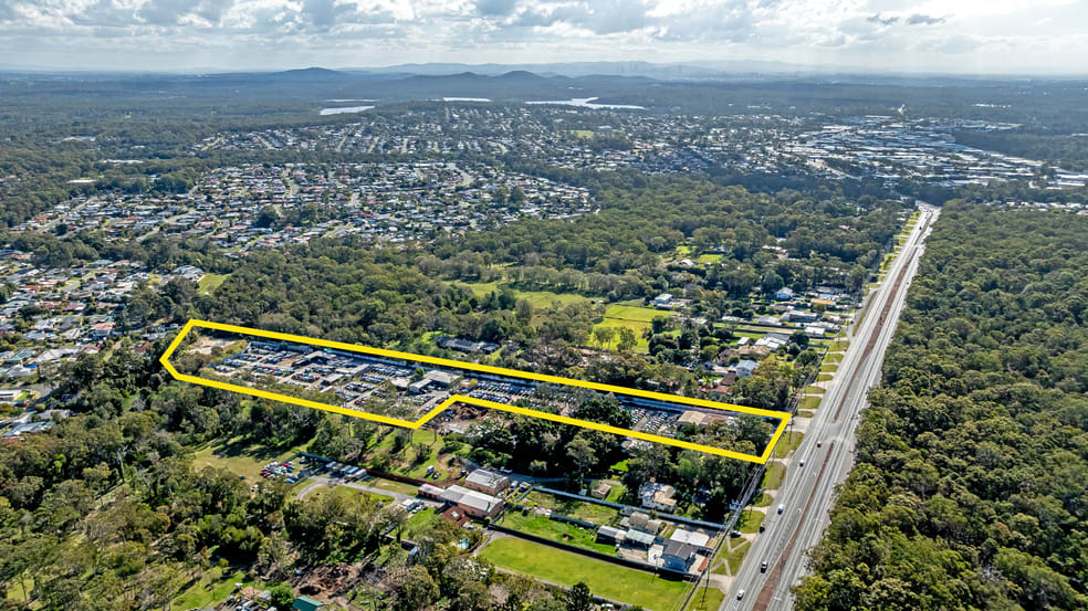 Click to view all images 319-321 Redland Bay Road Capalaba QLD 4157 - Image 3
