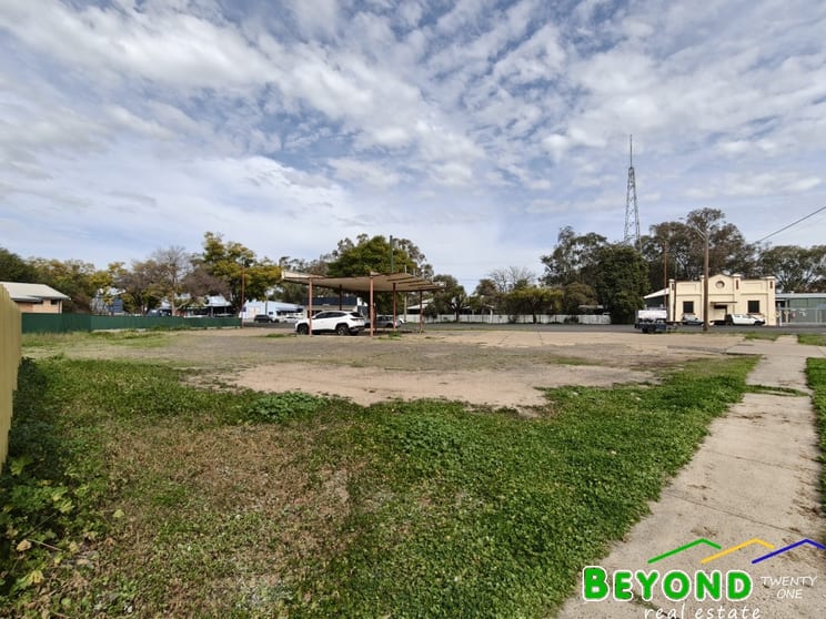 97 Castlereagh Street Coonamble NSW 2829 - Image 2