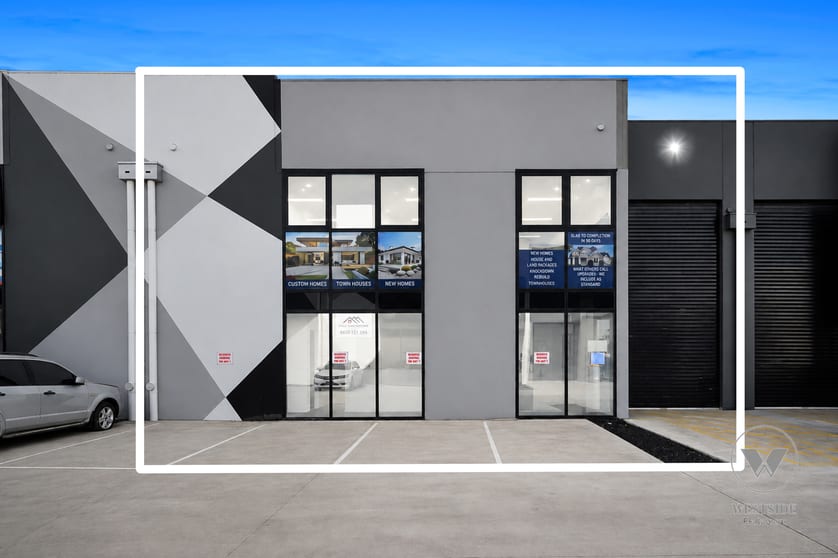 Click to view all images 4/235 Robinsons Road Ravenhall VIC 3023 - Image 1