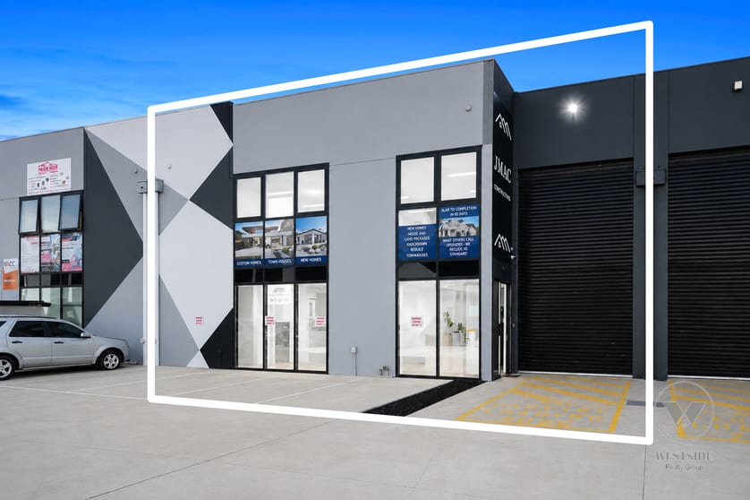 Click to view all images 4/235 Robinsons Road Ravenhall VIC 3023 - Image 2