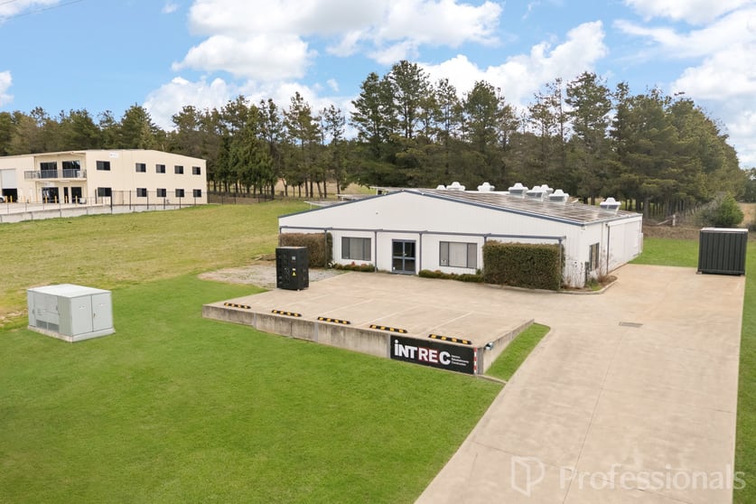 70 Corporation Avenue Robin Hill NSW 2795 - Image 2