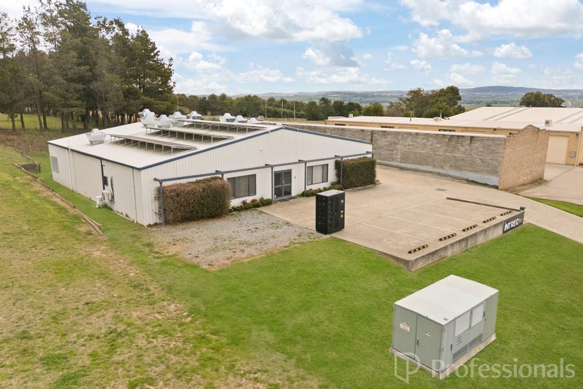 70 Corporation Avenue Robin Hill NSW 2795 - Image 3