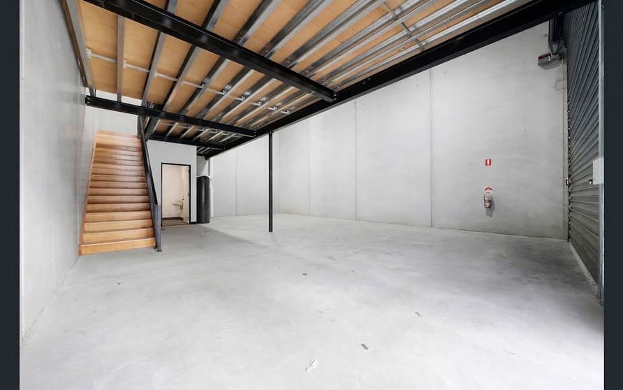 Click to view all images 32 Star Circuit Derrimut VIC 3026 - Image 3