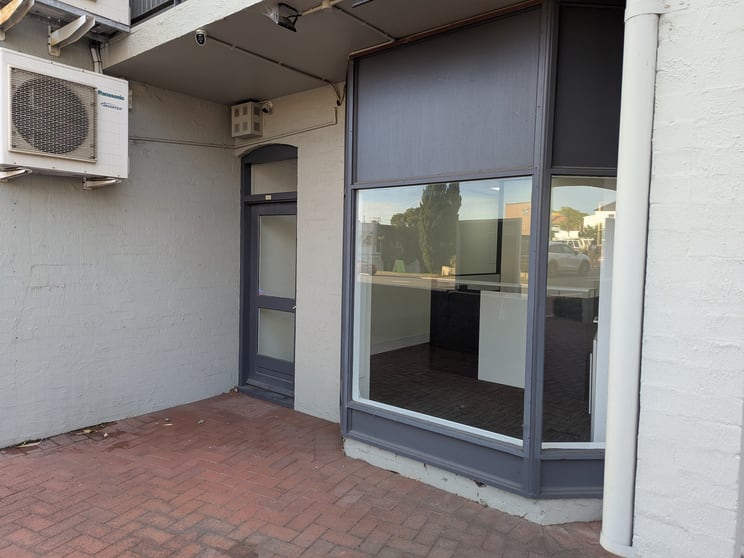 18/145 Stirling Highway Nedlands WA 6009 - Image 3