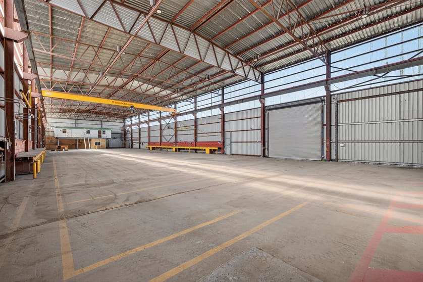 Click to view all images 9-11 Eastern Road Traralgon VIC 3844 - Image 3