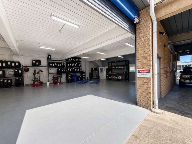 Click to view all images Unit 1/267 Harbord Road Brookvale NSW 2100 - Image 2