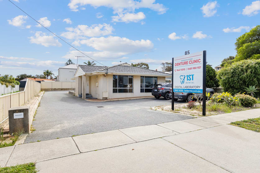 Click to view all images 85 Warwick Road Duncraig WA 6023 - Image 1