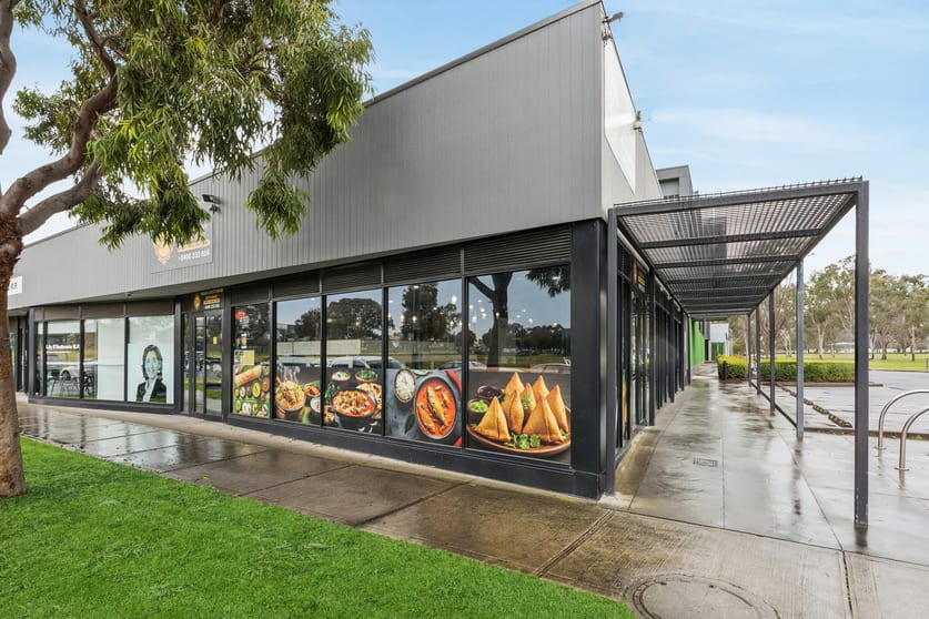 Click to view all images G01/30 Oleander Drive Mill Park VIC 3082 - Image 2