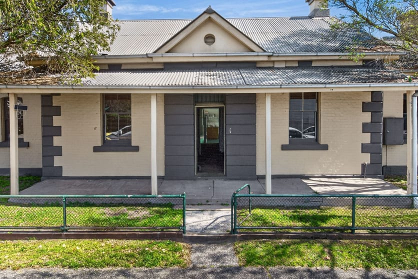 Click to view all images 57 James Street Hamilton NSW 2303 - Image 2