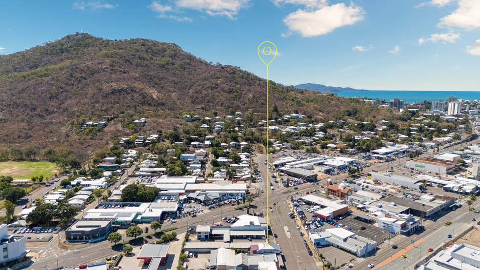 3/8 Morris Street West End QLD 4810 - Image 2