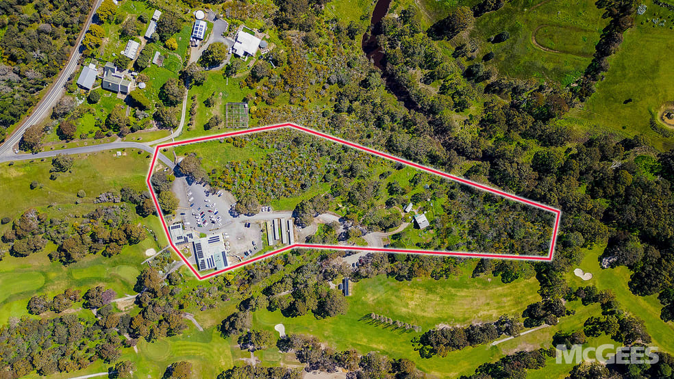 16 Ambrose View Victor Harbor SA 5211 - Image 2