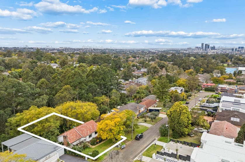 Click to view all images 30 Lambert Street West Ryde NSW 2114 - Image 2