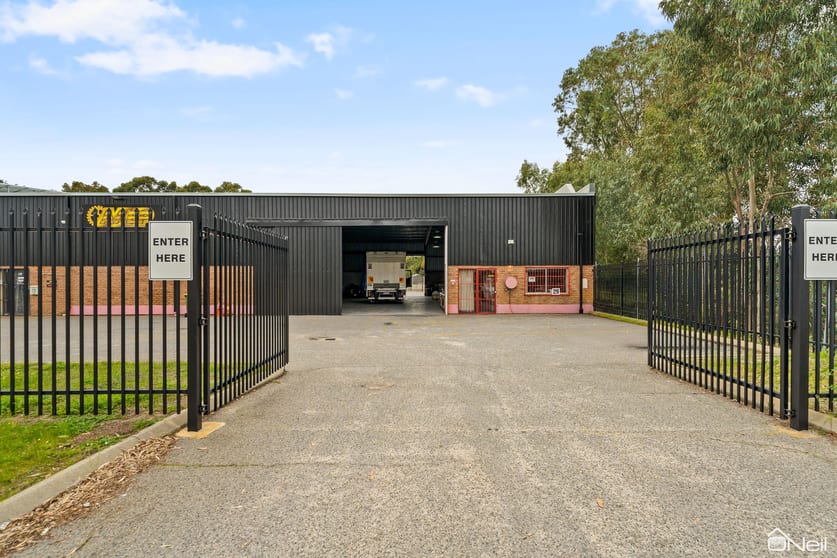 1/29 Gillam Drive Kelmscott WA 6111 - Image 1