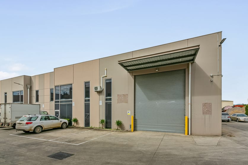 Click to view all images 6/79-81 Maffra Street Coolaroo VIC 3048 - Image 1