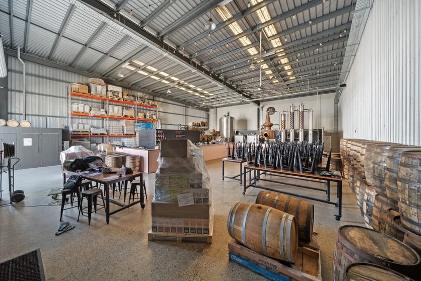 Click to view all images 13 & 14/211 Brisbane Road Biggera Waters QLD 4216 - Image 1