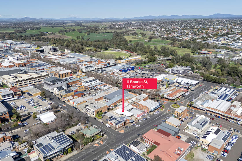 Click to view all images 11 Bourke Street Tamworth NSW 2340 - Image 2