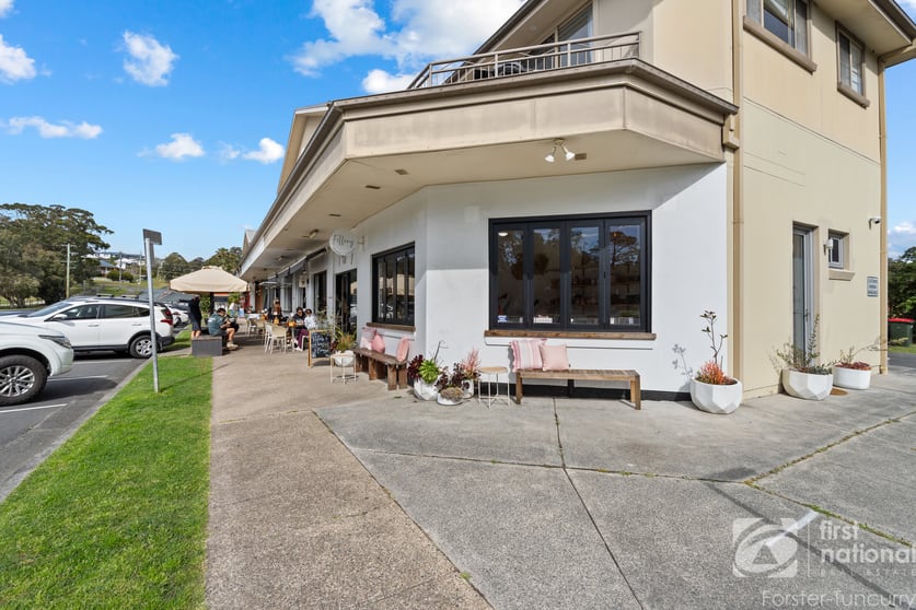 Click to view all images Shop 6/19 Fairway Crescent Forster NSW 2428 - Image 1