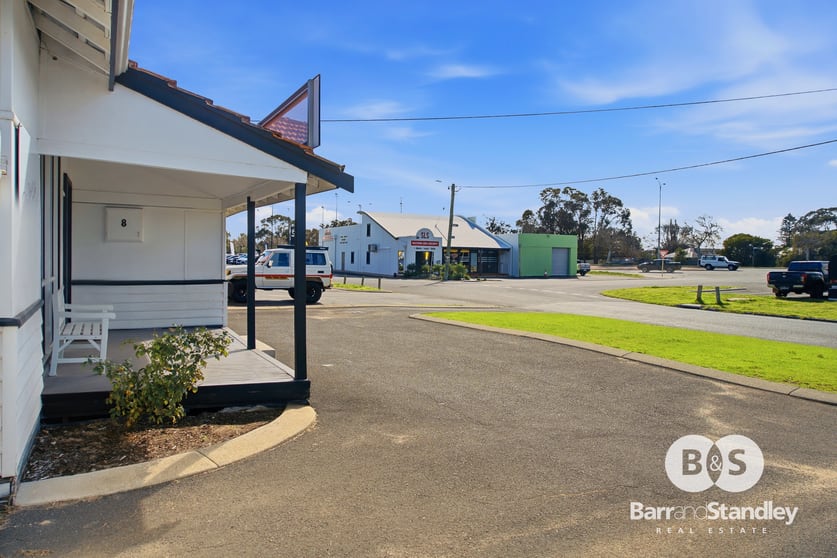 8 Bourke Street Bunbury WA 6230 - Image 3