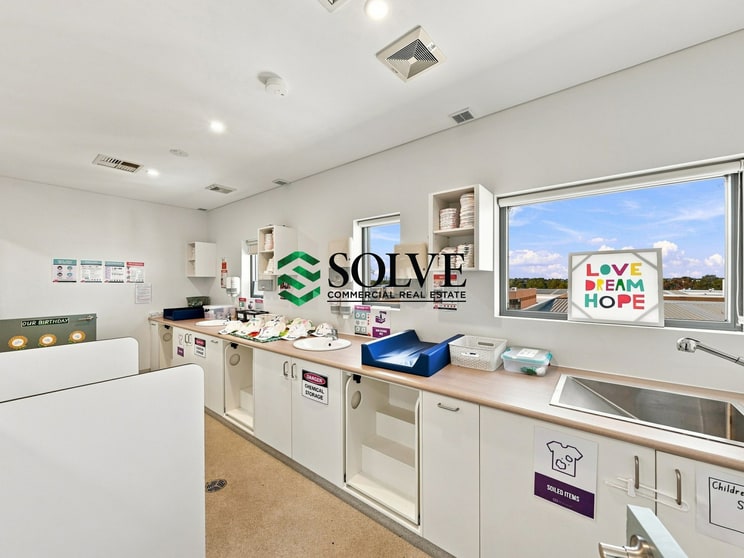 Click to view all images 3/12 Abbott Road Seven Hills NSW 2147 - Image 5