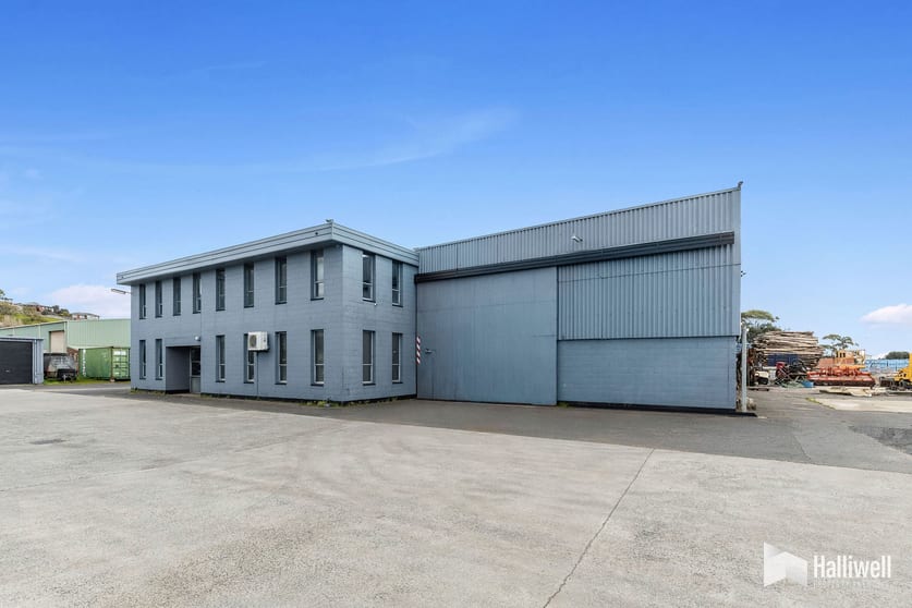 Click to view all images 26 North Caroline Street East Devonport TAS 7310 - Image 3