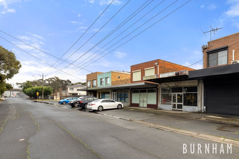 Click to view all images 19 Ross Road Altona North VIC 3025 - Image 3