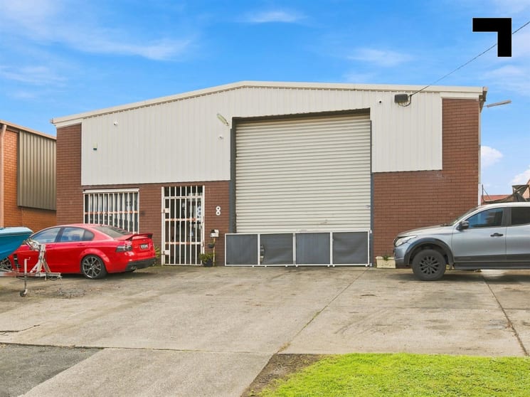 8 Berwick Road Campbellfield VIC 3061 - Image 2