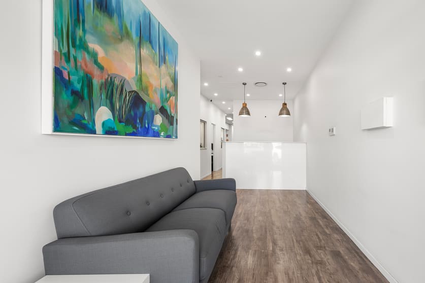 Click to view all images 1/76 Old Cleveland Road Capalaba QLD 4157 - Image 2