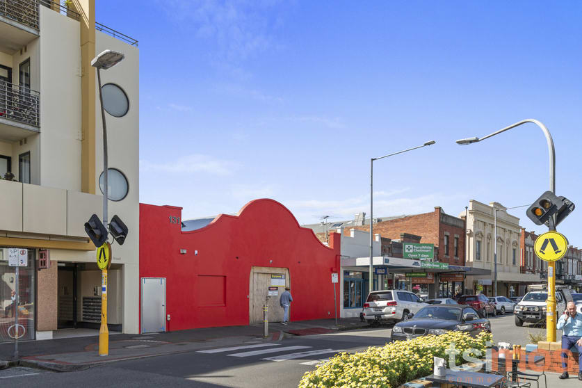Click to view all images 131 Ormond Road Elwood VIC 3184 - Image 2