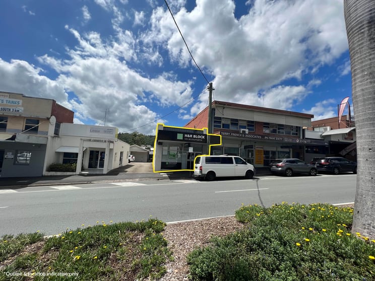 Click to view all images 25 Currie Street Nambour QLD 4560 - Image 2