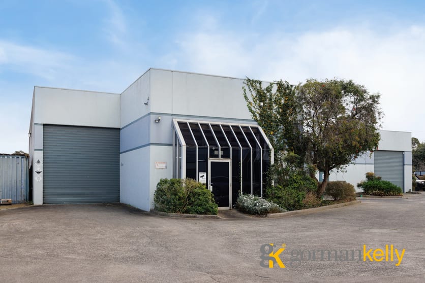 Click to view all images Unit 5/13 Turbo Drive Bayswater North VIC 3153 - Image 2