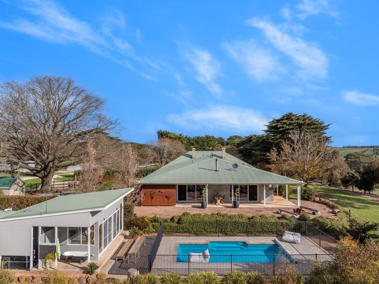 Click to view all images 2351 Romsey Road Springfield VIC 3434 - Image 2
