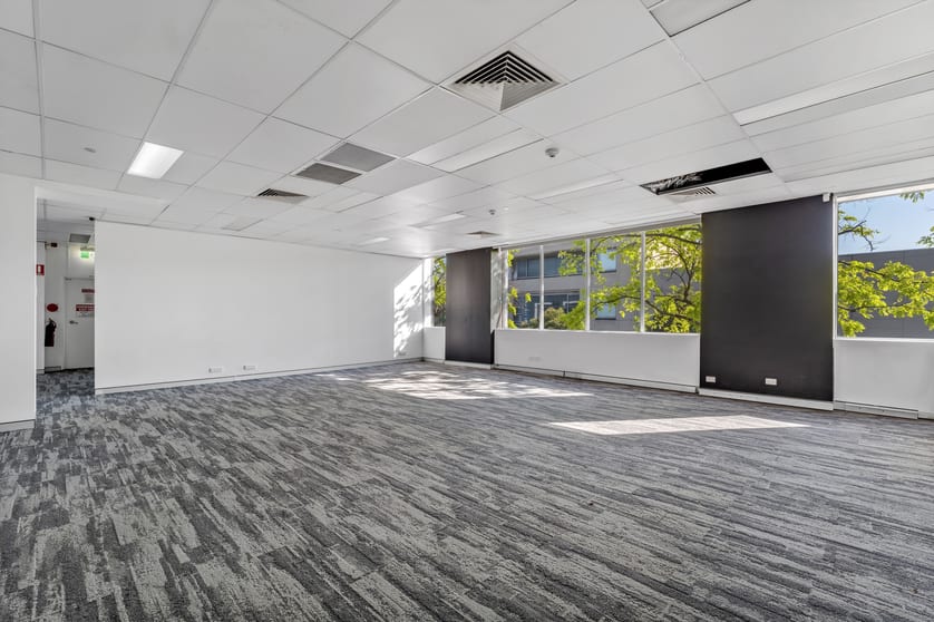 Click to view all images 39 Doody Street Alexandria NSW 2015 - Image 3