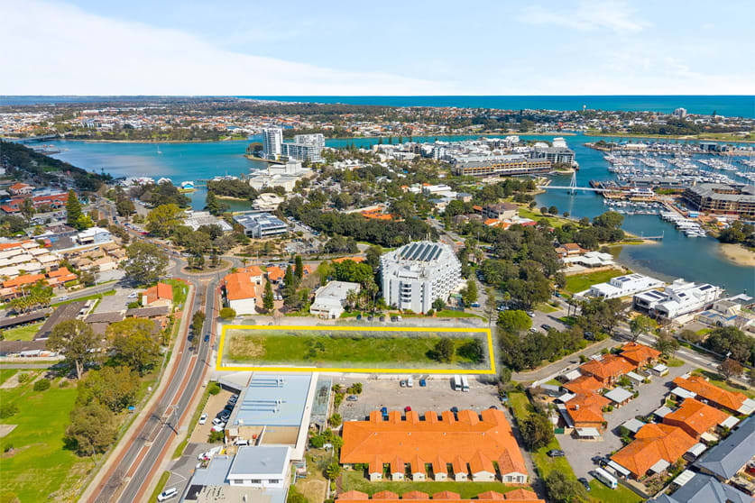 Click to view all images 96 Mandurah Tce Mandurah WA 6210 - Image 3