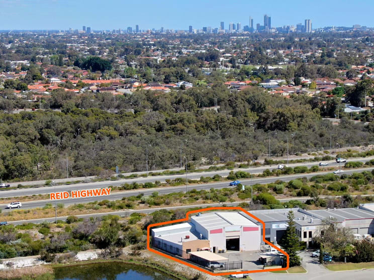 Click to view all images 46 Millrose Drive Malaga WA 6090 - Image 2