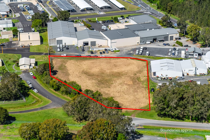 Click to view all images 178 Southern Cross Drive Ballina NSW 2478 - Image 2