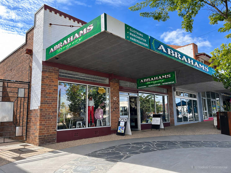 43 Murilla Street Miles QLD 4415 - Image 3
