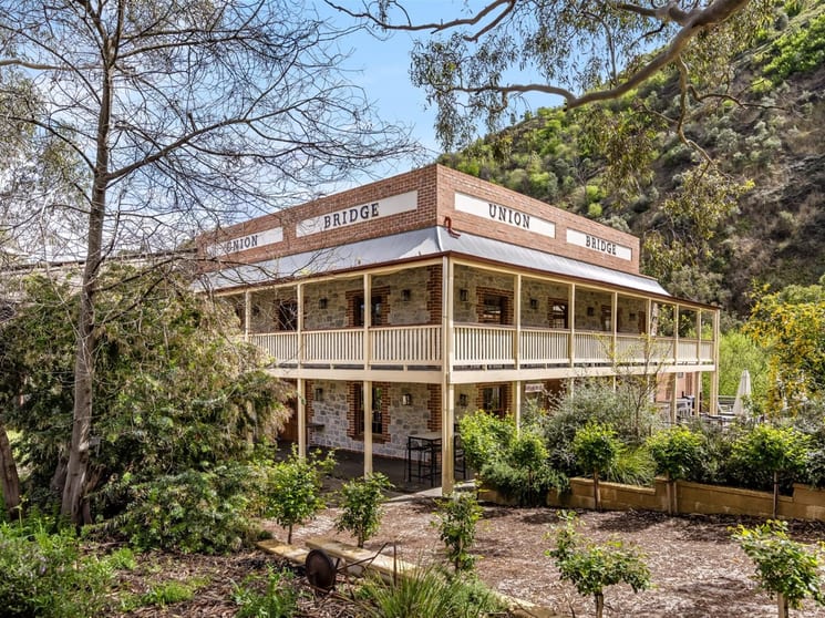 2329 Gorge Rd Cudlee Creek SA 5232 - Image 2