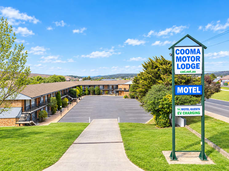 Click to view all images Cooma NSW 2630 - Image 1