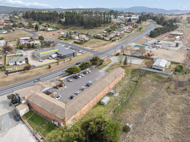 Click to view all images Cooma NSW 2630 - Image 2
