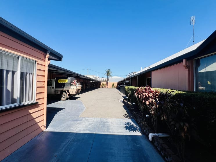 Click to view all images Ayr QLD 4807 - Image 3