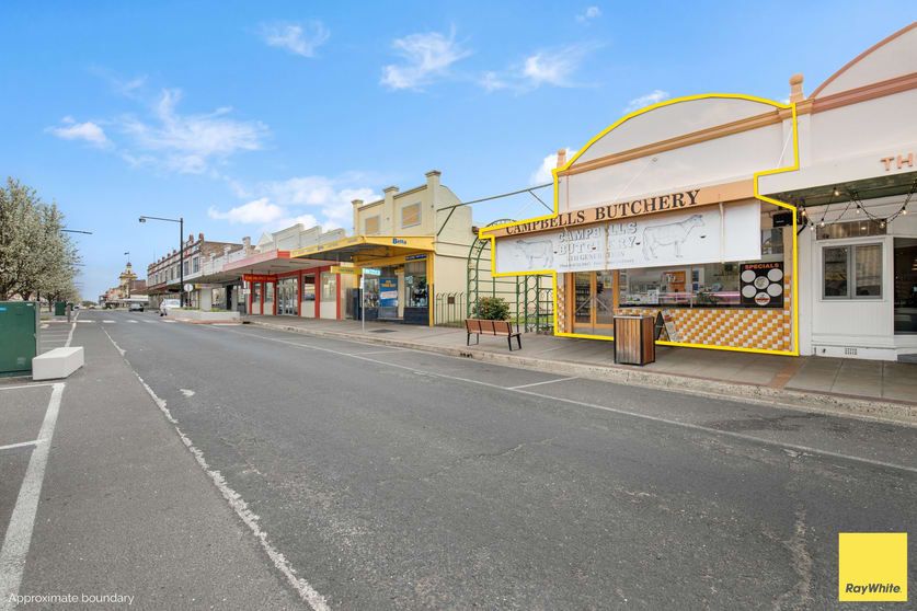 Click to view all images 193 Grey Street Glen Innes NSW 2370 - Image 1